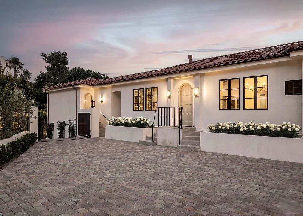 Property showcase